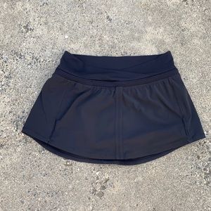 Lululemon Run Pace Skirt size 4